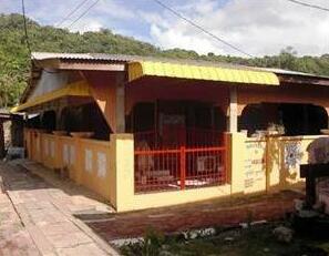 Ecoteer Community House - Educational & Volunteer Project - Photo2
