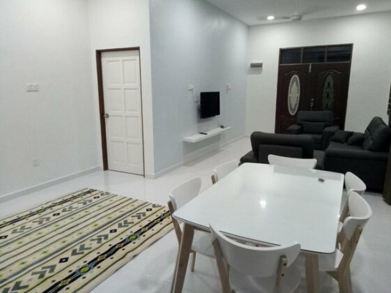 De' Dungun Guesthouse - Photo2