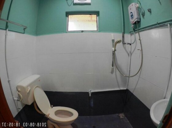 FBS Inn Dungun - Photo4