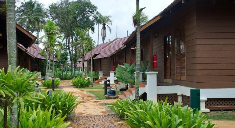 Ulek Beach Resort - Photo2