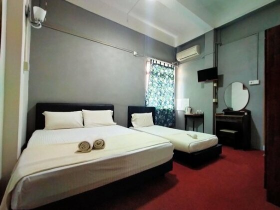 Spot On 89994 Rz Gold Hotel - Photo4