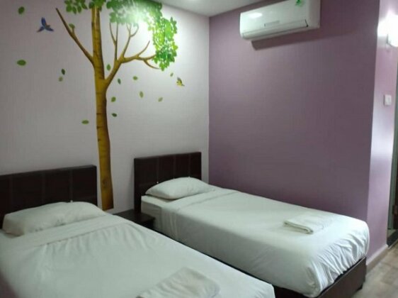 Purple Dream Home - Photo4