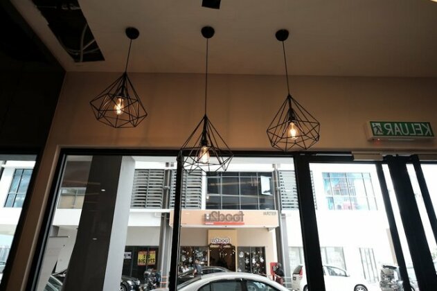 B Lot Hotel - Photo3