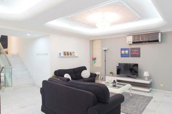 Bangsar Townhouse 3 Level by Perfect Host - Photo4