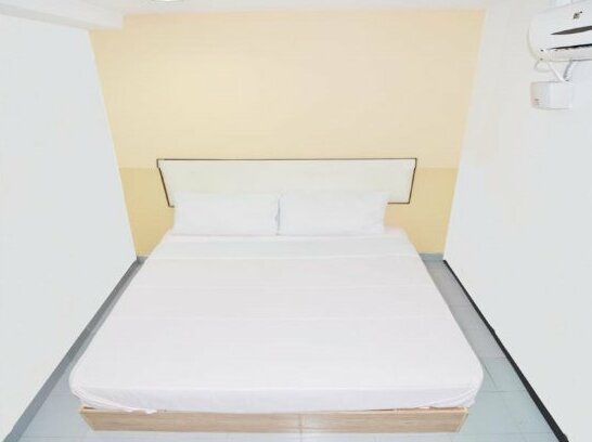 Cosmic Hotel - Photo5