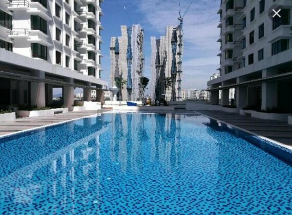 Damia Umaira Suite Rafflesia Condominium - Photo4