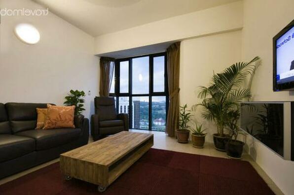 High Floor KL City 4 Bedroom Apartment - Photo4