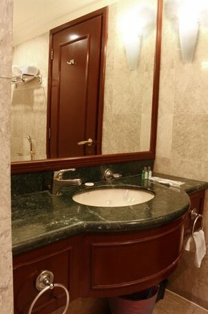 KL Service Suite at Times Square - Photo2