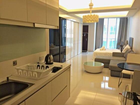 M Lux Hotel Rooms & Suites - Photo4