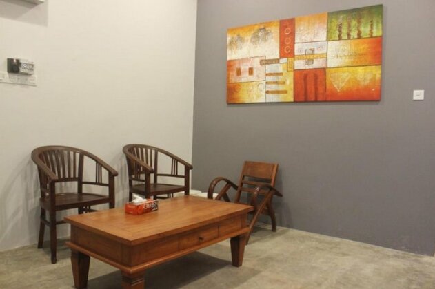 OWL HOMESTAY 2 by Iconique Escape - Photo4