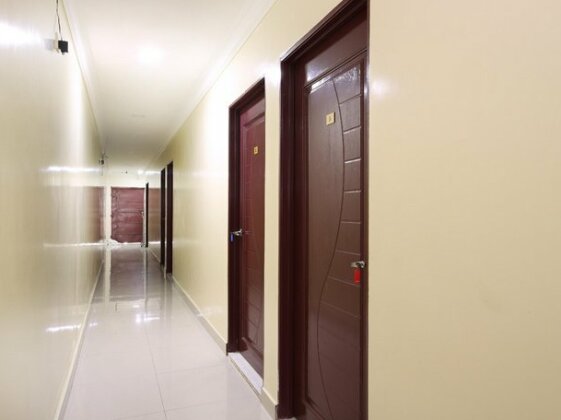 OYO 1196 Dynamic Hotel - Photo4