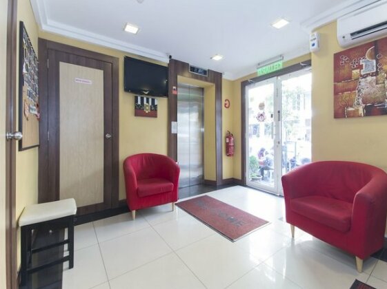 OYO 615 Dragon Inn Premium Hotel - Photo3