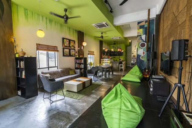 PODs The Backpackers Home & Cafe Kuala Lumpur - Photo2