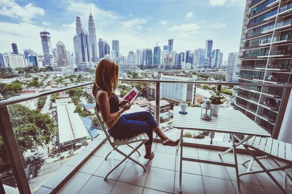 Spacious & With Amazing View of KLCC - Photo2