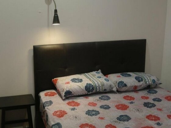Suzie's Guesthouse and Hostel - Photo4