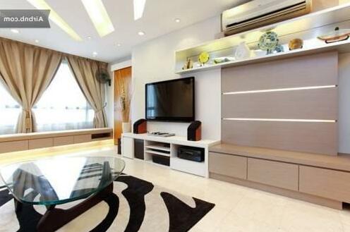 The Capsquare Residences - Photo4