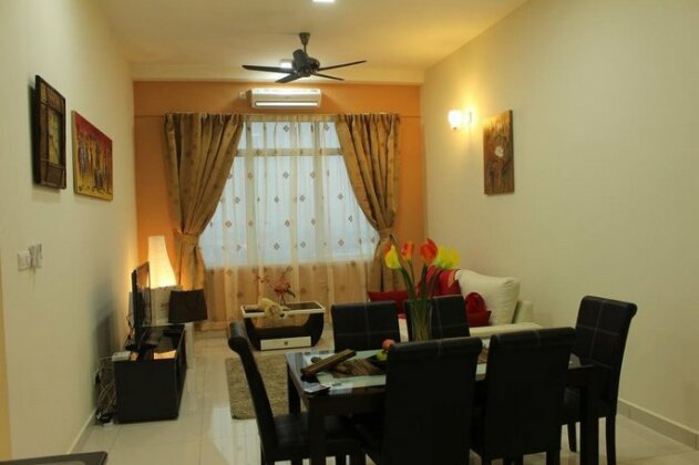 Vue Residence & Serviced Suites - Photo4