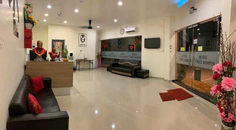Hotel Vogue Rompin - Photo3