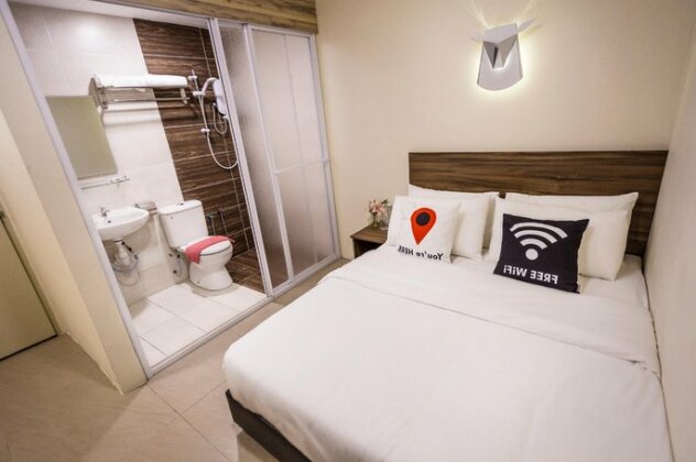 Allstar Hotel - Photo4