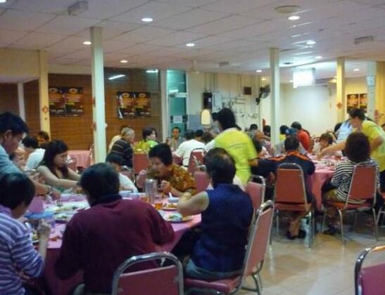 Firefly Park Resort - Photo4