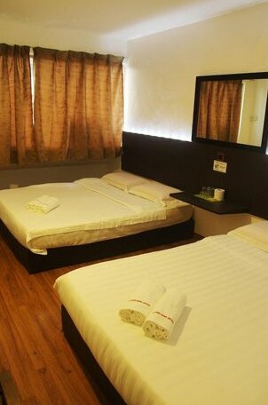 Hotel Mini Indah - Photo2