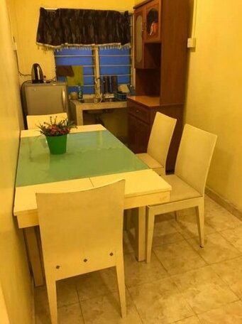 Trisya Homestay - Photo5