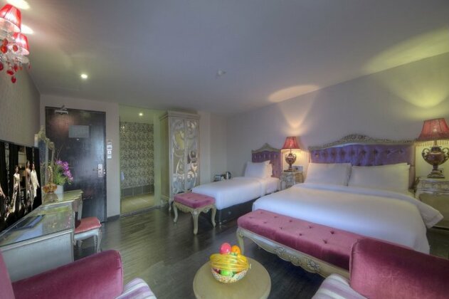 Arenaa Batik Boutique - Photo4