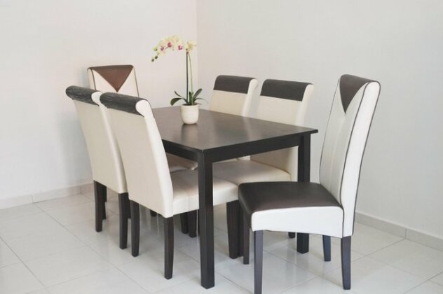 Casa Adelia Guesthouse Kuantan - Photo4