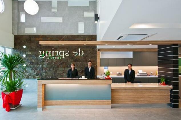 De Spring Hotel - Photo3