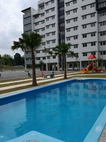  Photo 2