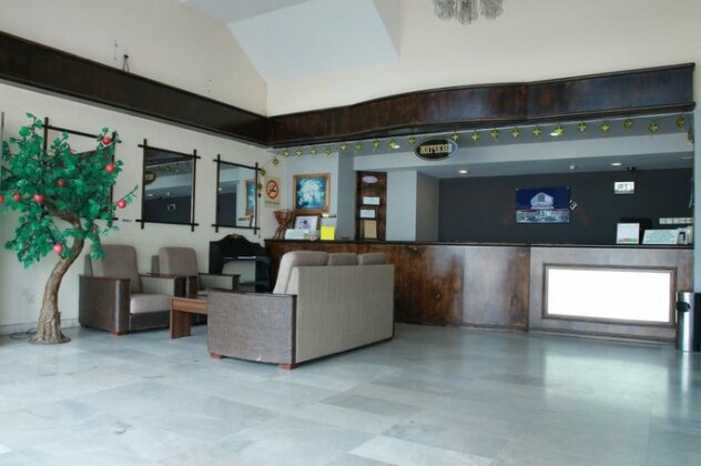 Exclusive LA Hotel - Photo2