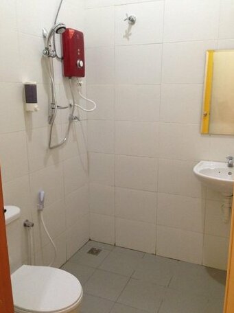 First Guest House Alor Akar - Photo2