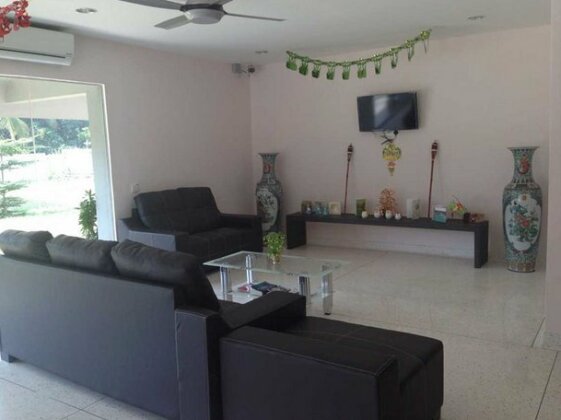 First Guest House Kuantan - Photo3
