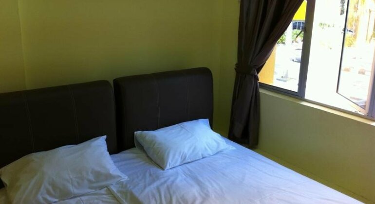 Hotel Budget UB Inn - Photo5