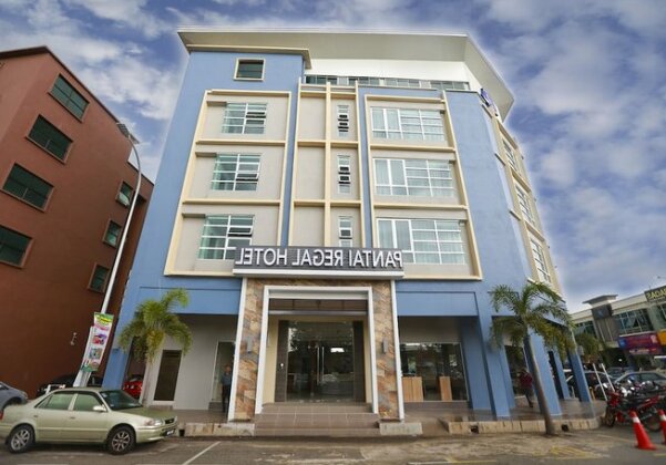 Pantai Regal Hotel - Photo2