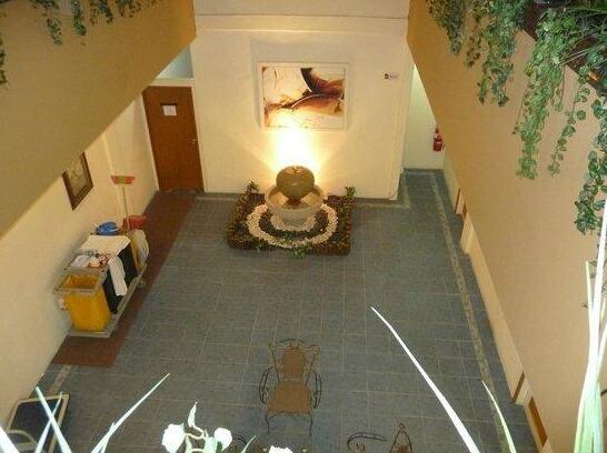 Seasons Boutique Hotel - Photo2