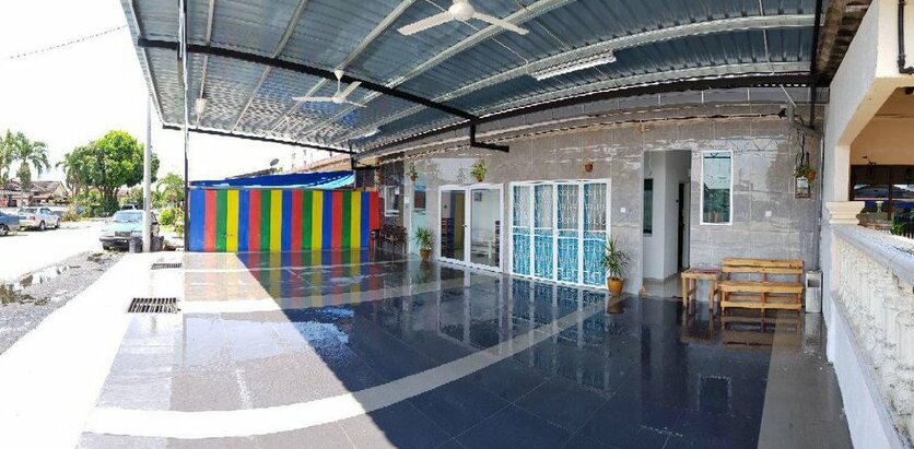 Teruntum 96 Guest house - Photo2