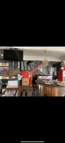 Backpackers @ Beacon KCH - Photo2