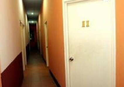 B&B Inn - Photo3