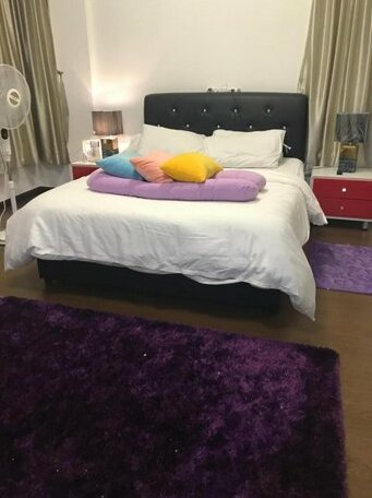 Friendly Homestay Hourly Weekly and Monthly