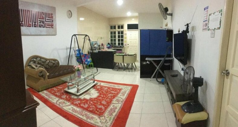 Homestay Kuching Matang Villa - Photo2