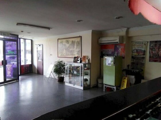 Hotel Longhouse - Photo2
