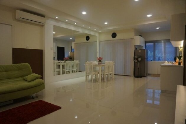 House73 - Photo3