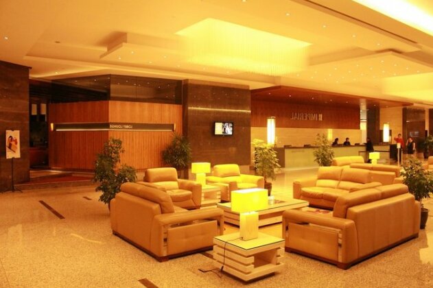 Imperial Suites Serviced Apartment - Photo4