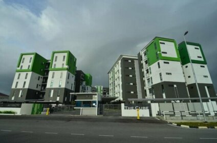 Kuching City Cozy Condo A1