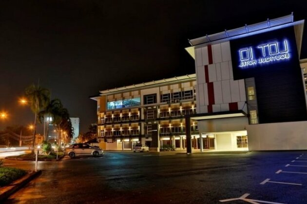 Lot 10 Boutique Hotel Kuching - Photo2