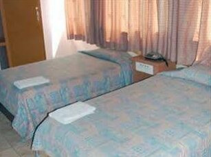 Mayfair Hotel Kuching - Photo3