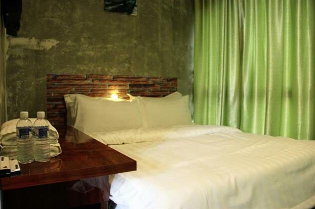 Memoire Express Floors - Photo2