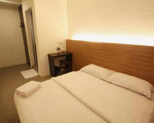 Place2Stay - Airport - Photo4