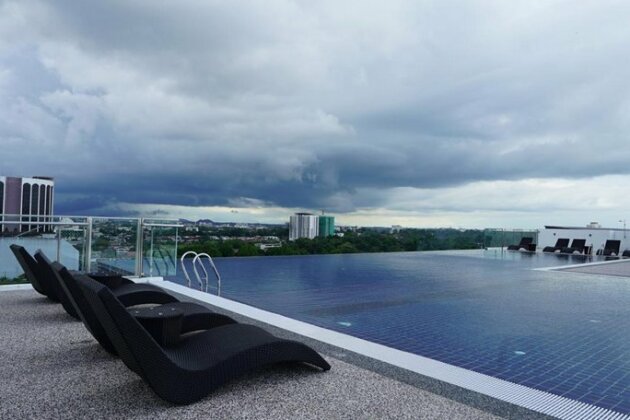 Regatta Suites - Photo3